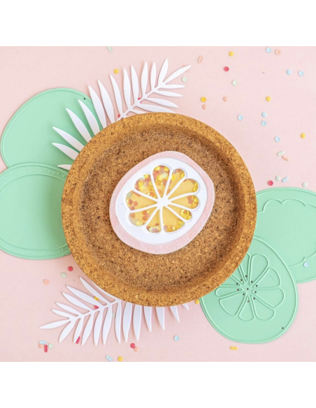 Troquel sobre 2 summer stories de Mintopía