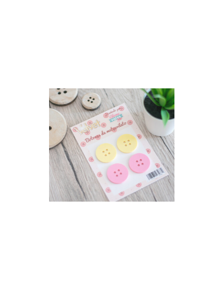 Adorno metacrilato placa amarilla