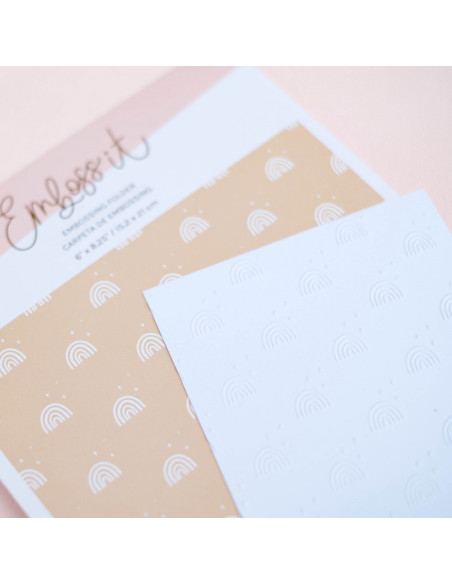 Carpeta de Embossing  Arcoíris de Lora Bailora