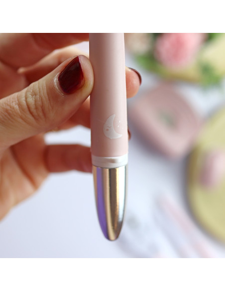 Cúter de precisión Deluxe, Alúa Cid