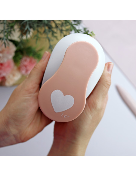 Troqueladora Corazón, Alúa Cid