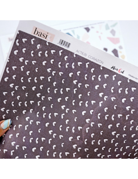 Tela de encuadernar Corazones, Alúa Cid