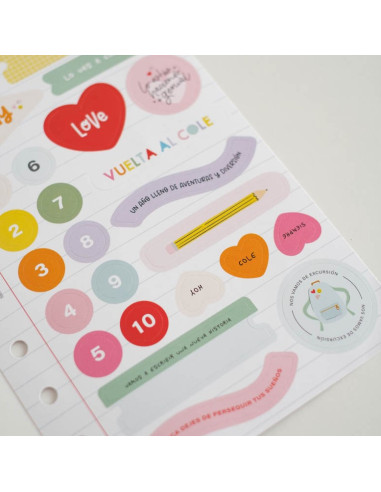 Pegatinas Baby M va al cole, de Lora Bailora