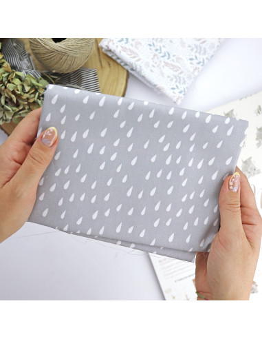 Tela Día de lluvia, de Mamen Montero