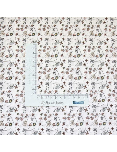 Tela flores y hojas de El altillo de los duendes