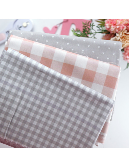 Tela Cuadrito gris, de Pequeño Panda