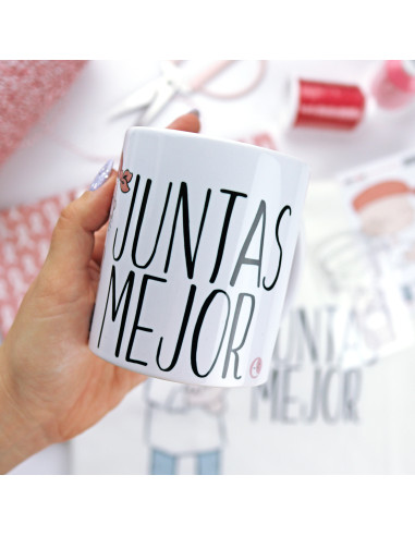 Taza Solidaria Contra el Cáncer 2024, de Alúa Cid
