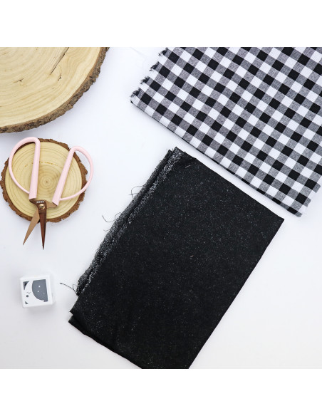 Entretela fusible negra