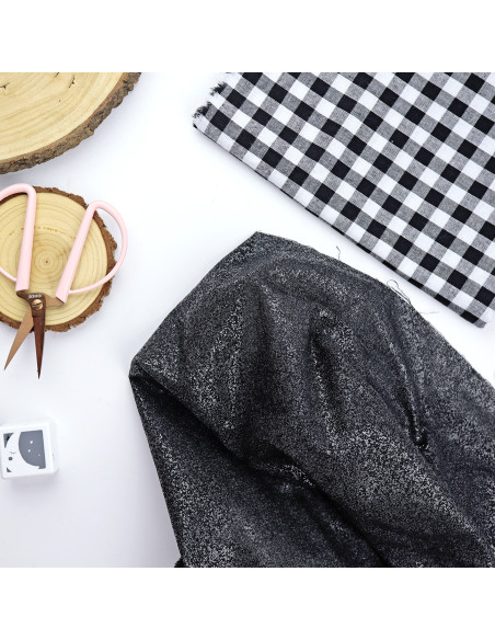 Entretela fusible negra