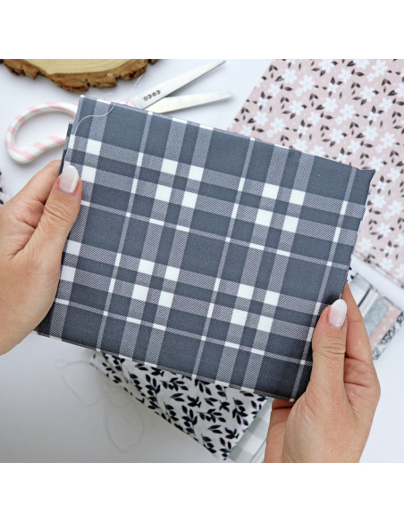 Tela Esmoquin, Rita's Diary de Alúa Cid