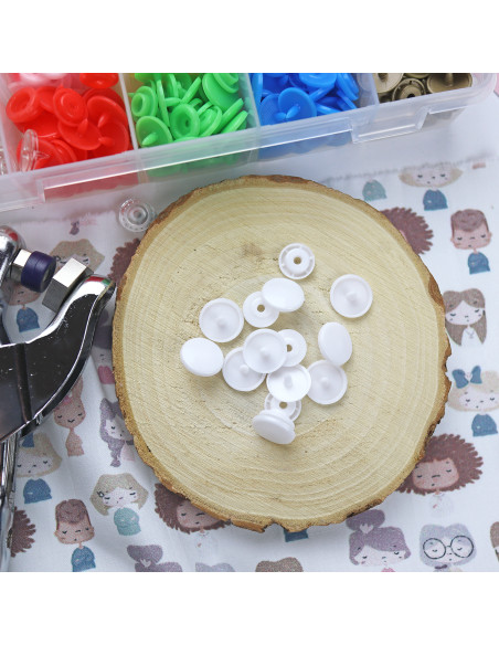 Broches plásticos de presión Blancos