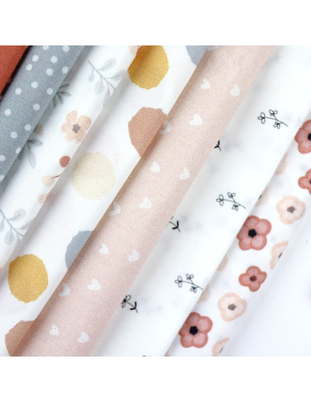 Tela Corazones Salmón, Patio de Alúa Cid