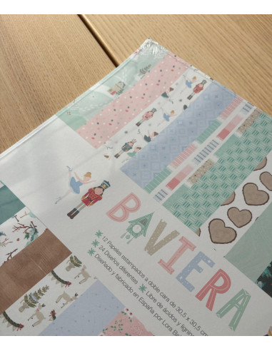 Kit de 12 papeles de 12x12" estampados a doble...