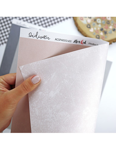 Kit de papeles sólidos Dadivan, de Alúa Cid