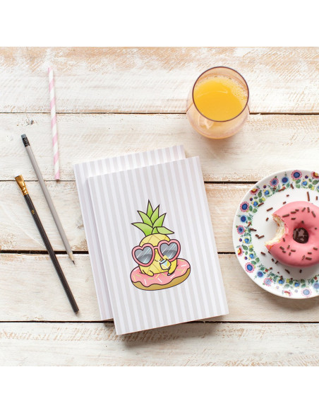 Libreta Piña colada, de @tattoosbymery